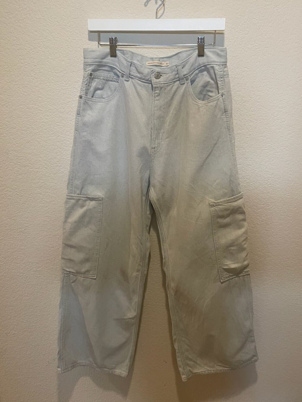 High Waisted Wide Leg Crop Levi Pants